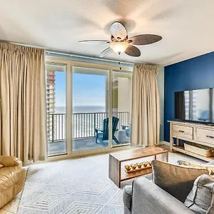 https://shores-of-panama-1604-by-book-that-condo.panamacity-beachhotels.com