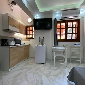 https://ano-poli-studios-4.hotelschalkidiki.net