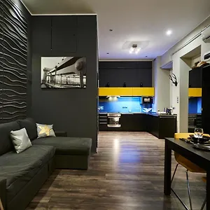 Apartment Location Yellow-black